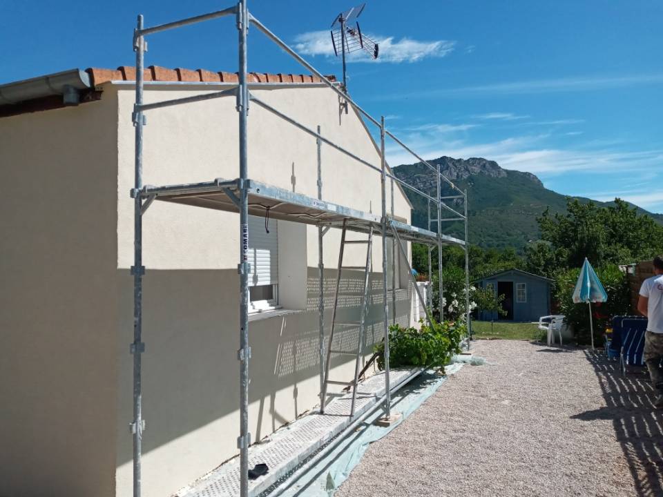 ISOLATION EXTERIEURE PENDANT 4.jpg